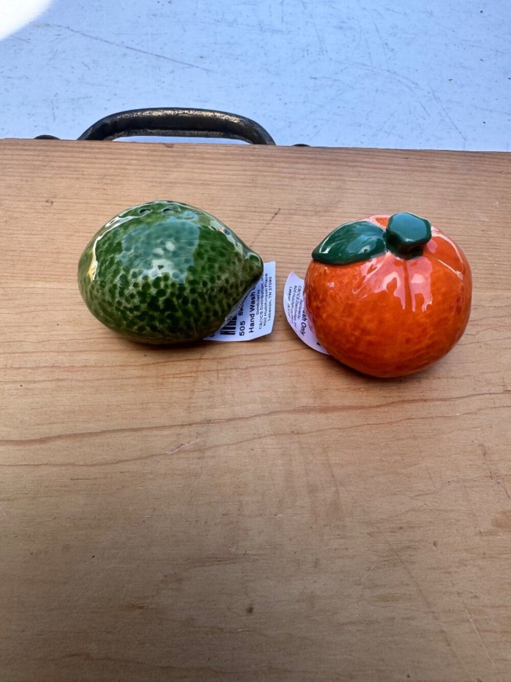 Cracker Barrel Lime Orange Citrus Salt Pepper Shakers Set New With Tags - Picture 3 of 5